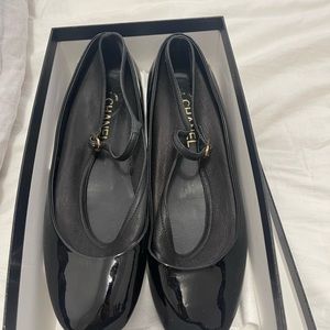 CHANEL Black Patent Leather Layered Mary-Jane Ballet Flats 41.5